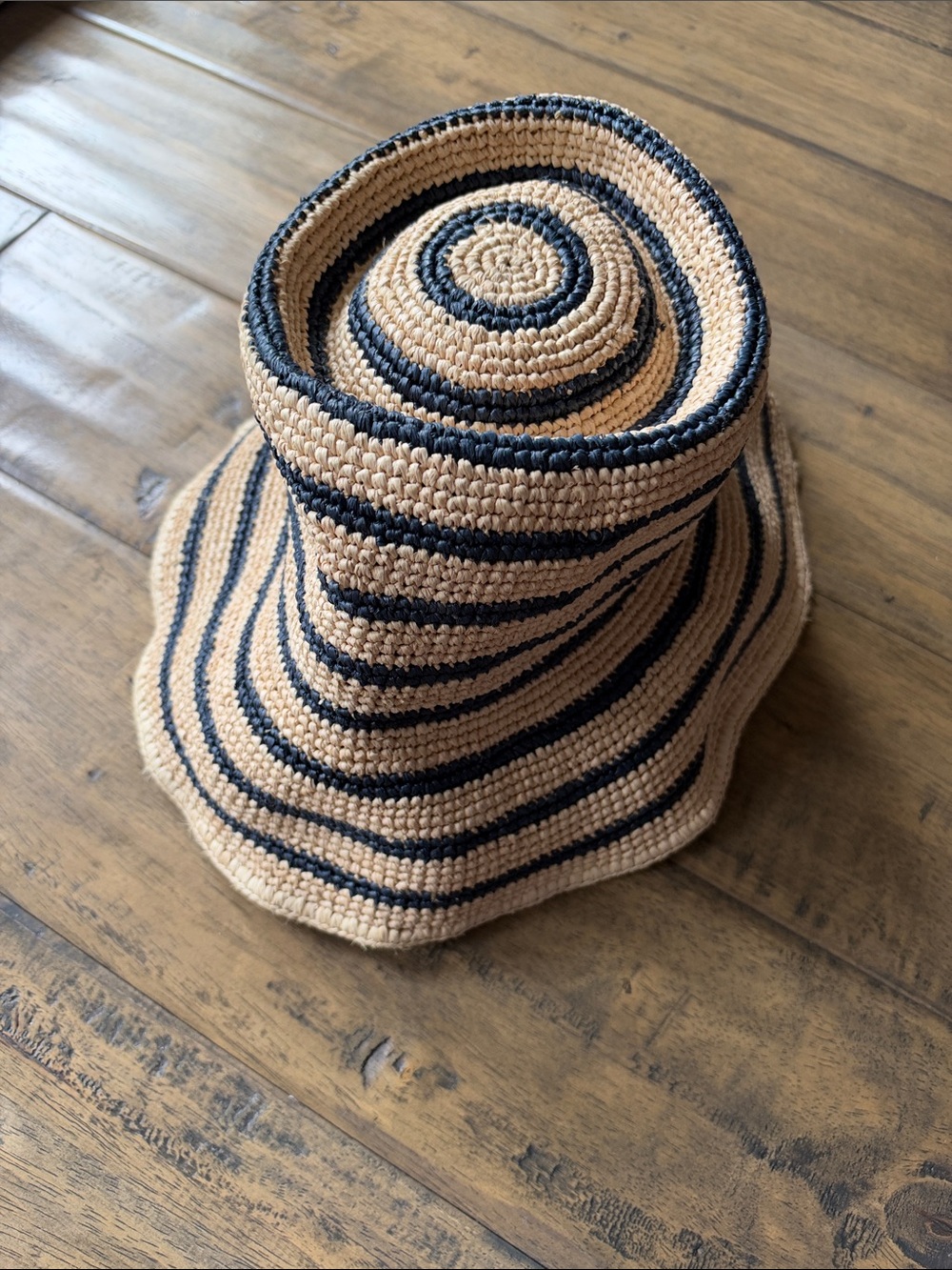 Janessa Leon Felix Bucket Hat Striped Harbor - Picture 4 of 6